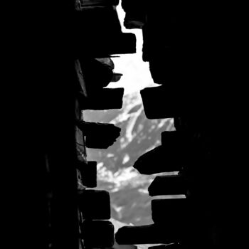 Photography titled "La Faille" by Xavier Lespinas, Original Artwork, Digital Photography Mounted on Aluminium