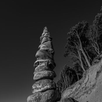 「Stone Tower」というタイトルの写真撮影 Mossartによって, オリジナルのアートワーク, デジタル