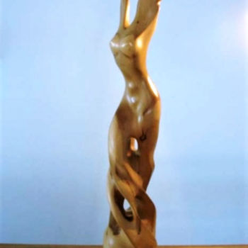 Скульптура под названием "Муза" - Георгий Триль, Подлинное произведение искусства, Дерево