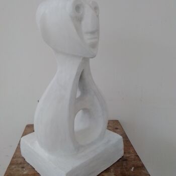 Скульптура под названием "La négritude" - Yao Nda Olivier Meh, Подлинное произведение искусства, гравюра