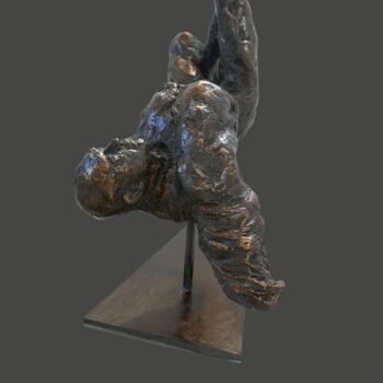 Sculpture intitulée "ICARE" par Ybah, Œuvre d'art originale, Bronze