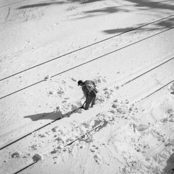Фотография под названием "Snowed In" - Yc Captures, Подлинное произведение искусства, Пленочная фотография