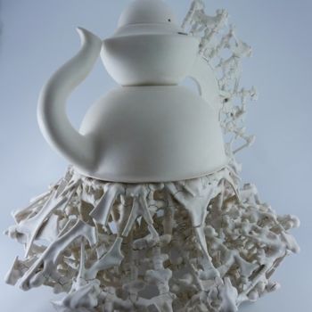 Sculpture titled "Teapot" by Yeşim Bayrak, Original Artwork, Ceramics