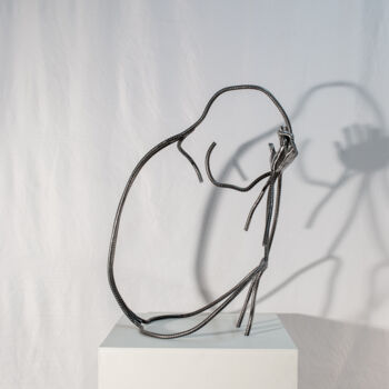 Escultura titulada "Le petit boudeur" por Yez, Obra de arte original, Metales