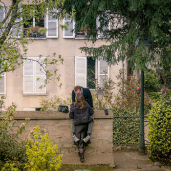 Photography titled "Lovers in Montmartre" by Yasmine Rafii, Original Artwork, Digital Photography