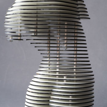 Skulptur mit dem Titel "Sophie II" von Yuriy Kraft, Original-Kunstwerk, Kunststoff