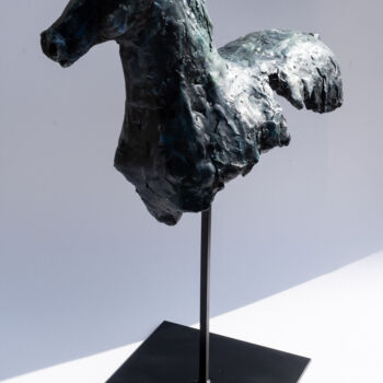 Sculptuur getiteld "***JINX***" door Yuriy Kraft, Origineel Kunstwerk, Klei