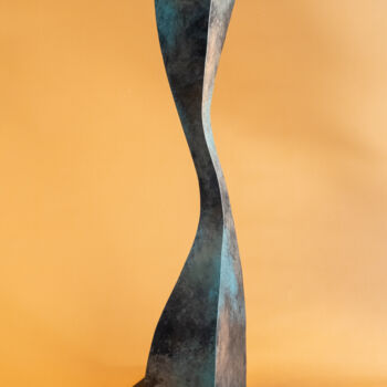 Sculptuur getiteld "***Magnamus***" door Yuriy Kraft, Origineel Kunstwerk, Metalen
