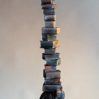 Skulptur mit dem Titel "***ARCHIVARIUS II***" von Yuriy Kraft, Original-Kunstwerk, Ton
