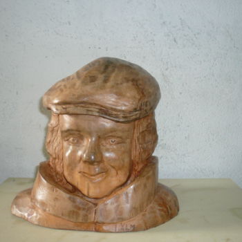 Sculpture titled "Gentil poulbot" by Yves Le Mauff, Original Artwork, Wood