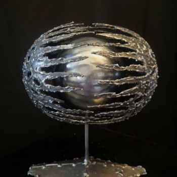 Skulptur mit dem Titel ""Birth"" von Evgen Zaborovsky, Original-Kunstwerk, Metalle