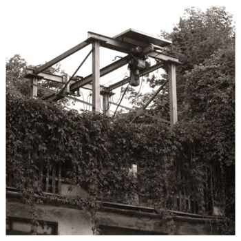 Photographie intitulée "Bridge Crane" par Zheka Khalétsky, Œuvre d'art originale, Photographie non manipulée