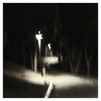 Fotografie getiteld "Night Path (Dream o…" door Zheka Khalétsky, Origineel Kunstwerk, Niet gemanipuleerde fotografie