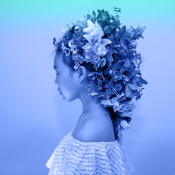 Fotografie mit dem Titel "listening blue" von Ziesook You, Original-Kunstwerk, Digitale Fotografie