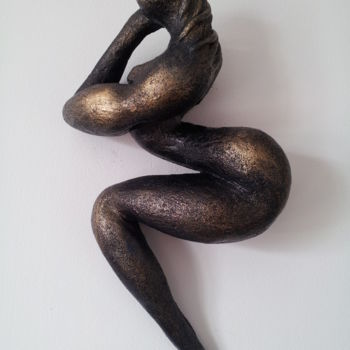 Skulptur mit dem Titel "Transformation" von Zou.Sculpture, Original-Kunstwerk, Keramik