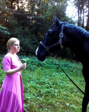 Фотография под названием "Общение с лошадкой" - Вера Волкова, Подлинное произведение искусства, Цифровая фотография