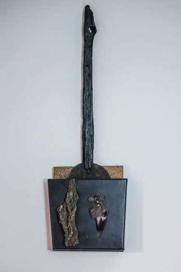 Escultura titulada "Instrument" por Vlad Iordache (33 Thirsty Tree), Obra de arte original, Madera