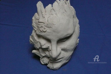 Sculpture titled "" Visage Floral "" by Mr Foe'Z, Original Artwork, Clay