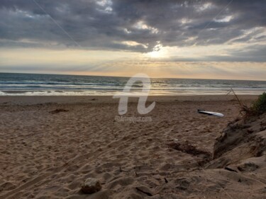 Fotografie getiteld "Surf coucher de sol…" door A.T Photographie, Origineel Kunstwerk, Digitale fotografie