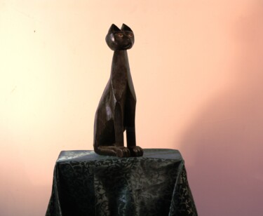 Sculpture titled "LE CHAT" by Abdellouahab Selka, Original Artwork, Wood