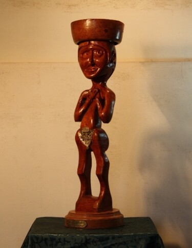 Skulptur mit dem Titel "Pudeur juvénile" von Abdellouahab Selka, Original-Kunstwerk, Holz
