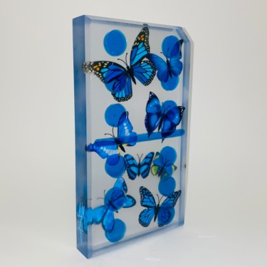 Sculpture titled "DOMINO - Butterflies" by Arnaud Bertrand Soldera Paganelli (Absp.Off), Original Artwork, Resin