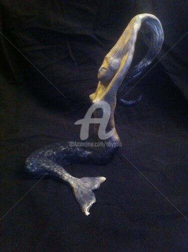 Sculpture intitulée "Sirène lunaire.jpg" par Abygala, Œuvre d'art originale, Argile