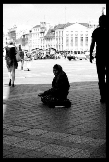 Photographie intitulée "Dans l'ombre" par Acb, Œuvre d'art originale