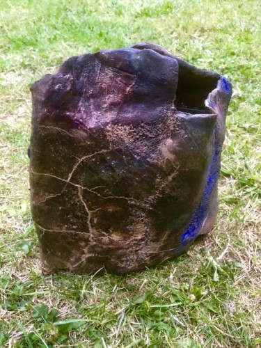 Sculpture titled "Vase 2" by Rakart Vinc, Original Artwork, Terra cotta