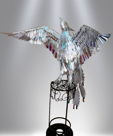 Sculptuur getiteld "Phénix L'oiseau Lég…" door Adda Merzougui, Origineel Kunstwerk, Metalen