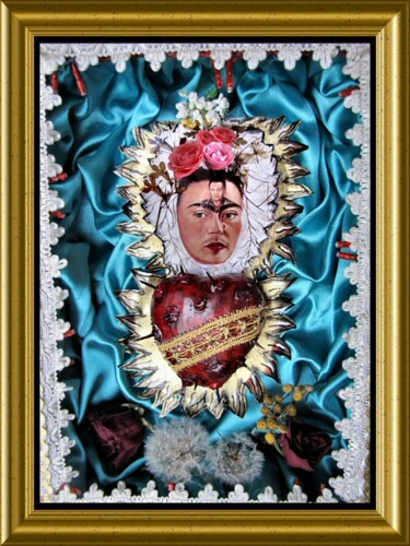 Collages titled "Corazón de Frida 3" by Adelina Reyes, Original Artwork, Collages