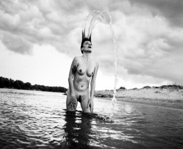 Photographie intitulée "Expression 1" par Adrian Nojek, Œuvre d'art originale, Photographie argentique