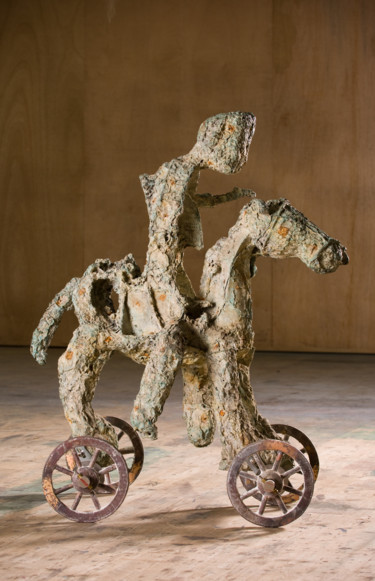 Skulptur mit dem Titel "Der trojanische Rei…" von Adrian Uncrut, Original-Kunstwerk, Bronze