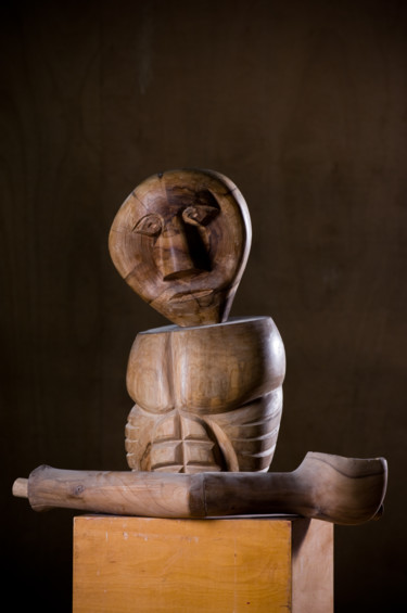 Sculpture intitulée "Unbekannter Held, K…" par Adrian Uncrut, Œuvre d'art originale, Bois