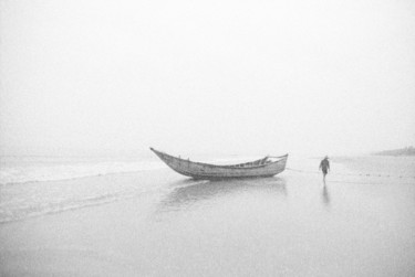 "Job Done" başlıklı Fotoğraf Adrian One tarafından, Orijinal sanat, Analog Fotoğrafçılık