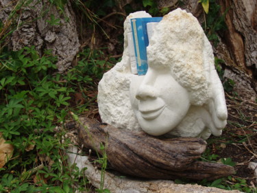 Sculpture titled "biblio-tête" by Agbée, Original Artwork, Stone