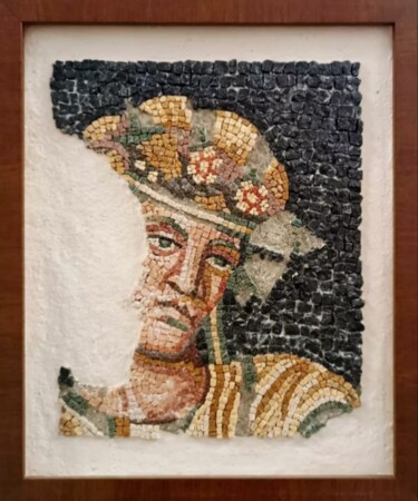 Scultura intitolato "Dionysos of Delos" da Ageliki Papadopoulou, Opera d'arte originale, Mosaico