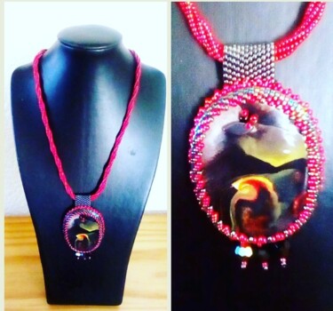 Collier pendentif "La femme et la vague" Design intitulée "Collier pendentif "…" par Agnesmdesigns, Œuvre d'art originale, Bijoux