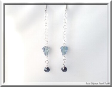 Boucles d'oreilles en acier cylindre en verre Design intitulée "Boucles d'oreilles…" par Agnesmdesigns, Œuvre d'art originale, Bijoux
