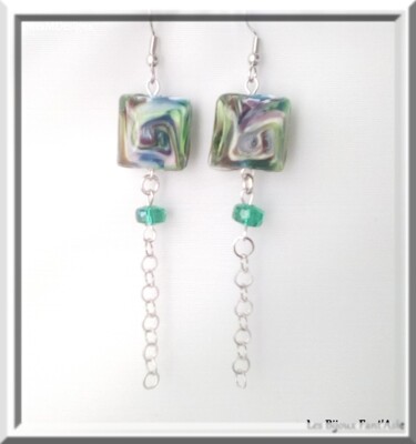 Boucles d'oreilles en acier pendantes Tourbillon en verre Design intitulée "Boucles d'oreilles…" par Agnesmdesigns, Œuvre d'art originale, Bijoux