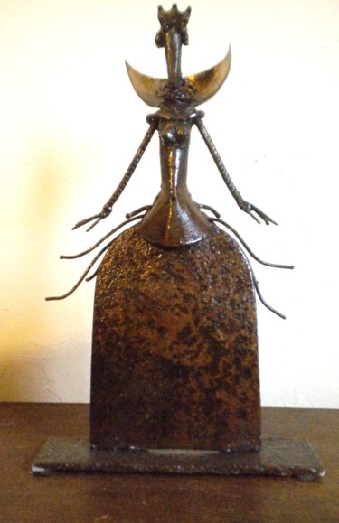 Sculpture titled "Sissi" by Agostinho Dacunha, Original Artwork, Metals