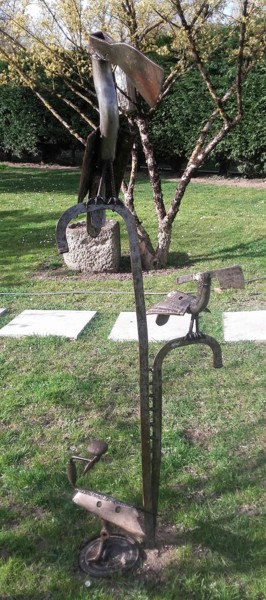 Sculpture titled "Toucan" by Agostinho Dacunha, Original Artwork, Metals