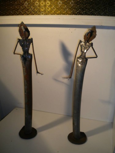 Sculpture titled "Miss Dior" by Agostinho Dacunha, Original Artwork, Metals
