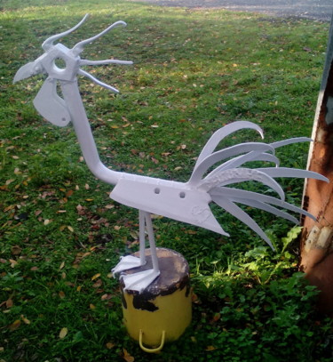 Sculpture titled "Le coq blanc" by Agostinho Dacunha, Original Artwork, Metals