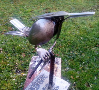 Sculpture titled "Pinson" by Agostinho Dacunha, Original Artwork, Metals