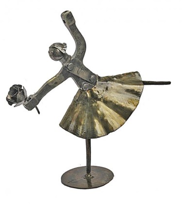 Sculpture intitulée "danseuse à la fleur" par Albert Jacqueline Visage, Œuvre d'art originale, Métaux