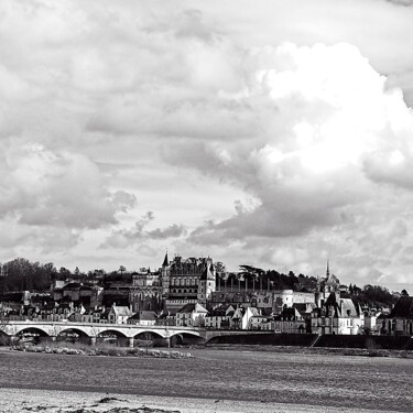 Fotografie getiteld "Amboise entre Loire…" door Michel Akli, Origineel Kunstwerk, Digitale fotografie