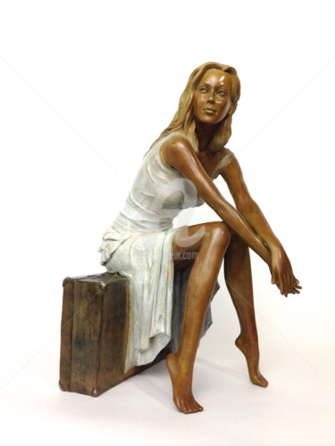 Sculpture titled "Suzy" by Alain Choisnet, Original Artwork, Bronze