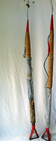 Sculpture titled "2 fusées" by Alain Platet, Original Artwork, Metals