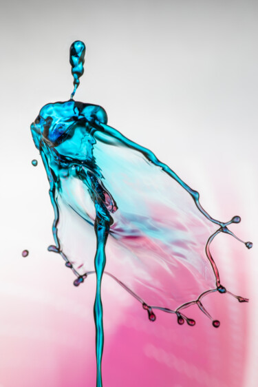 Fotografie getiteld "Waterdrop #5" door Alain Rappeneau, Origineel Kunstwerk, Digitale fotografie